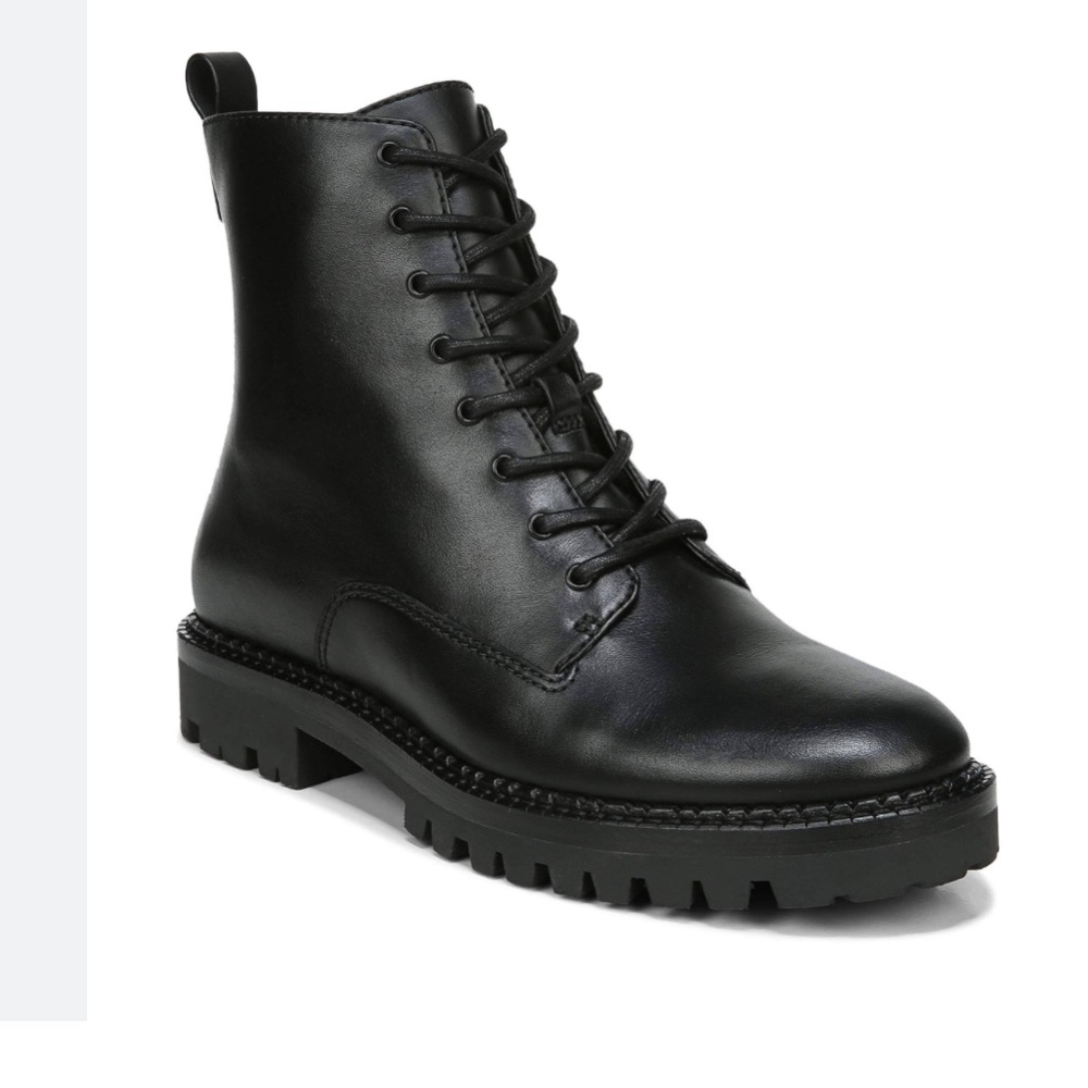 Vince Cabria Lug sole Boot - Excellent Condition. Size 37.5/ 7.5M